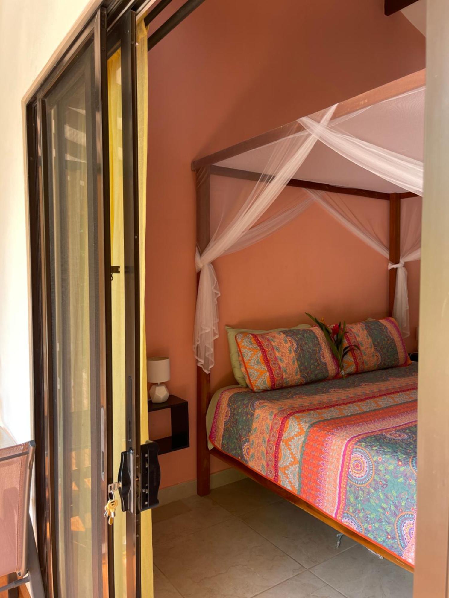 Hotel Surfside Mar Y Posa Playa Flamingo Exterior foto